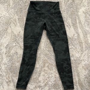 Lululemon Align Pant - size 8